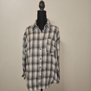 Women's Plaid Button-Up Shirt